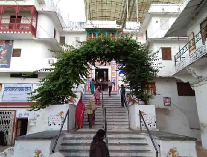 Shri Dwarkadhishji mandir photo 6