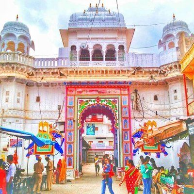 Shri Dwarkadhishji mandir photo 3